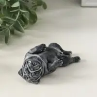 Сувенир "Бульдог лежит на спине" 3,5 см