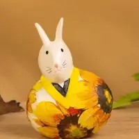 Сувенир дерево "Кролик в халате" тёмный, 10х6х12 см