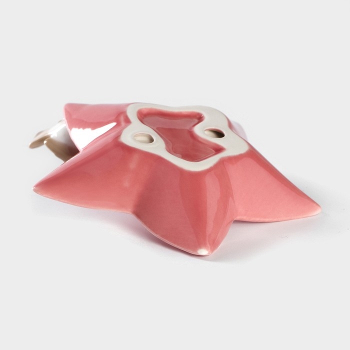 Блюдо керамическое сервировочное &laquo;Голубки на цветочке&raquo;, 14&times;13,5&times;4 см, цвет розовый