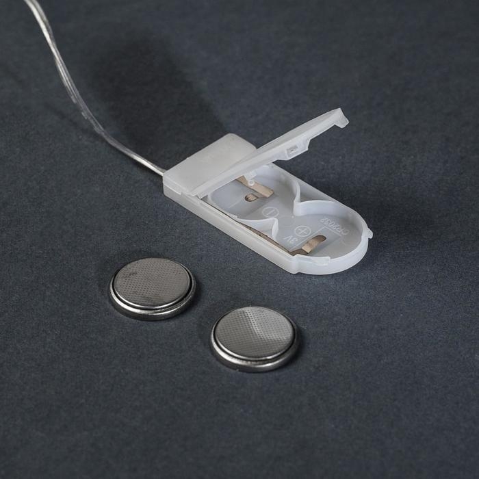 Гирлянда &laquo;Нить&raquo; 5 м роса, IP20, серебристая нить, 50 LED, батарейки CR2032х2 (в комплекте), свечение красное