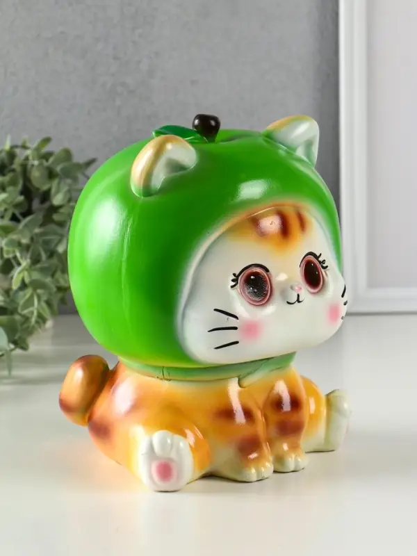 Копилка "Кот в костюме яблоко"зелёный, 21х17х17 см