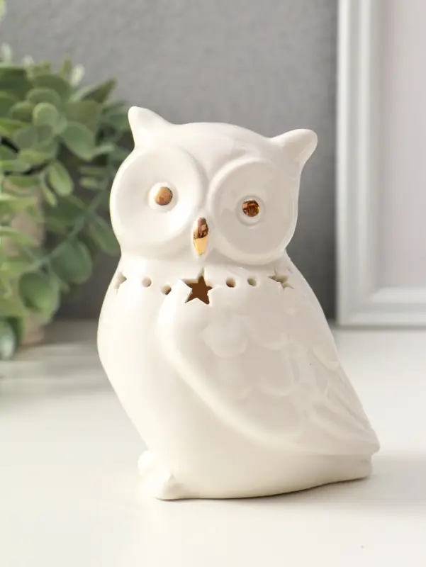 Сувенир керамика свет "Филин с ожерельем из звёзд" белый 9х6,5х13 см