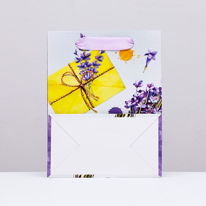 Пакет ламинированный вертикальный "Лавандовое письмо", 18 х 23 х 10 см