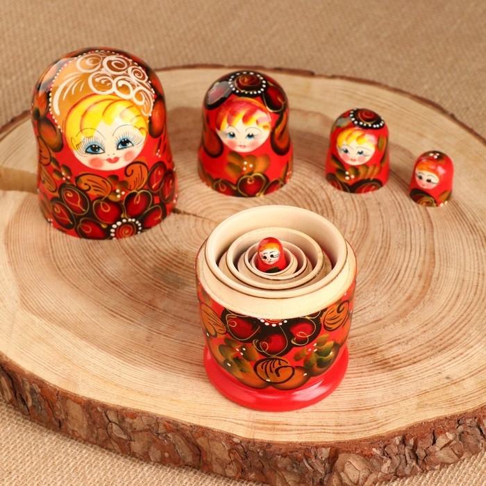 Матрёшка 5-ти кукольная "Аля" бутоны , 14-15см, ручная роспись.