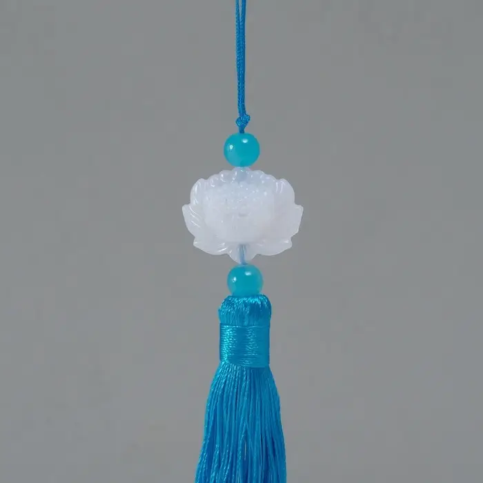 Подвеска текстиль, пластик "Кисть. Лотос" голубая 1,2х2,7х14,5 см