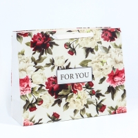 Пакет подарочный ламинированный горизонтальный &laquo;For you&raquo;, L 40 &times; 31 &times; 14 см