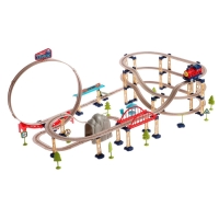 Железная дорога &laquo;Город&raquo;, работает от батареек