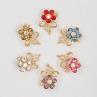 Брошь &laquo;Ассорти&raquo; цветы с бантом, цвет МИКС (неделимая фасовка 12 шт., цена за шт.)