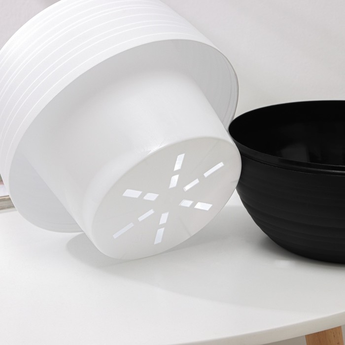 Горшок &laquo;Дуэт&raquo;, 2,5 л, цвет чёрно-белый