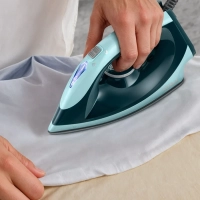 Утюг с парогенератором паровая станция для глажки КТ-9307