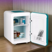 Холодильник для косметики КТ-4104 мини-холодильник - 4 л