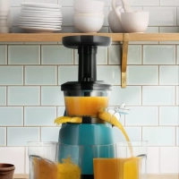 Шнековая соковыжималка электрическая КТ-1161 - 150 Вт