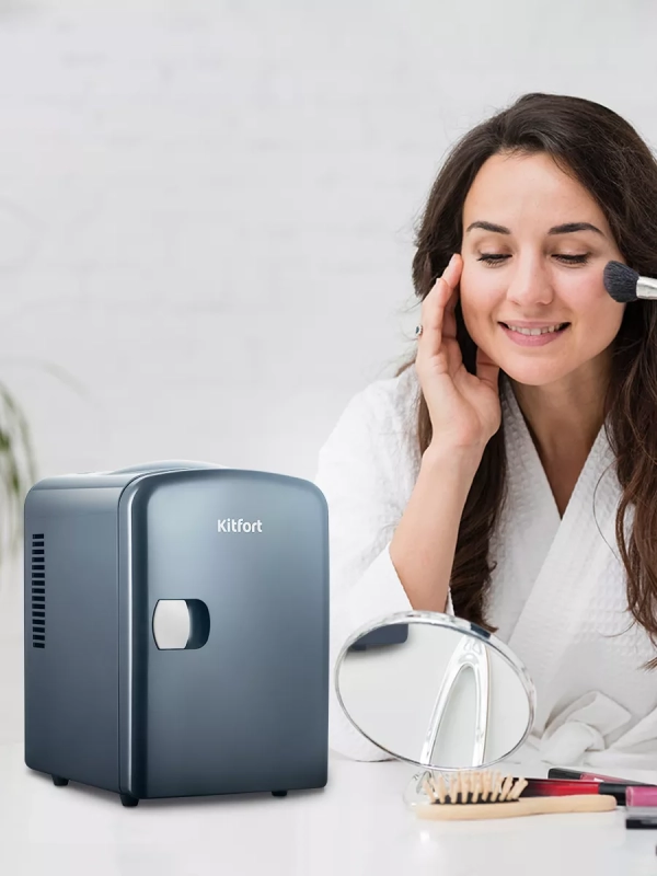 Холодильник для косметики КТ-4103 мини-холодильник - 4 л