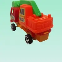 Инерционный экскаватор с ковшом