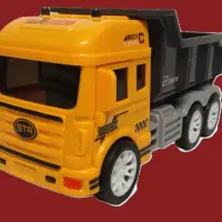 Машина самосвал трак