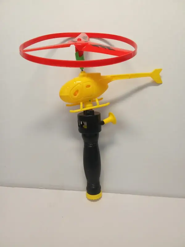 Заводная игрушка Вертолет с запуском