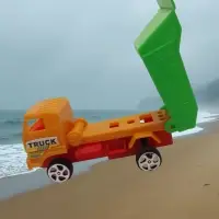 Инерционный самосвал юный строитель