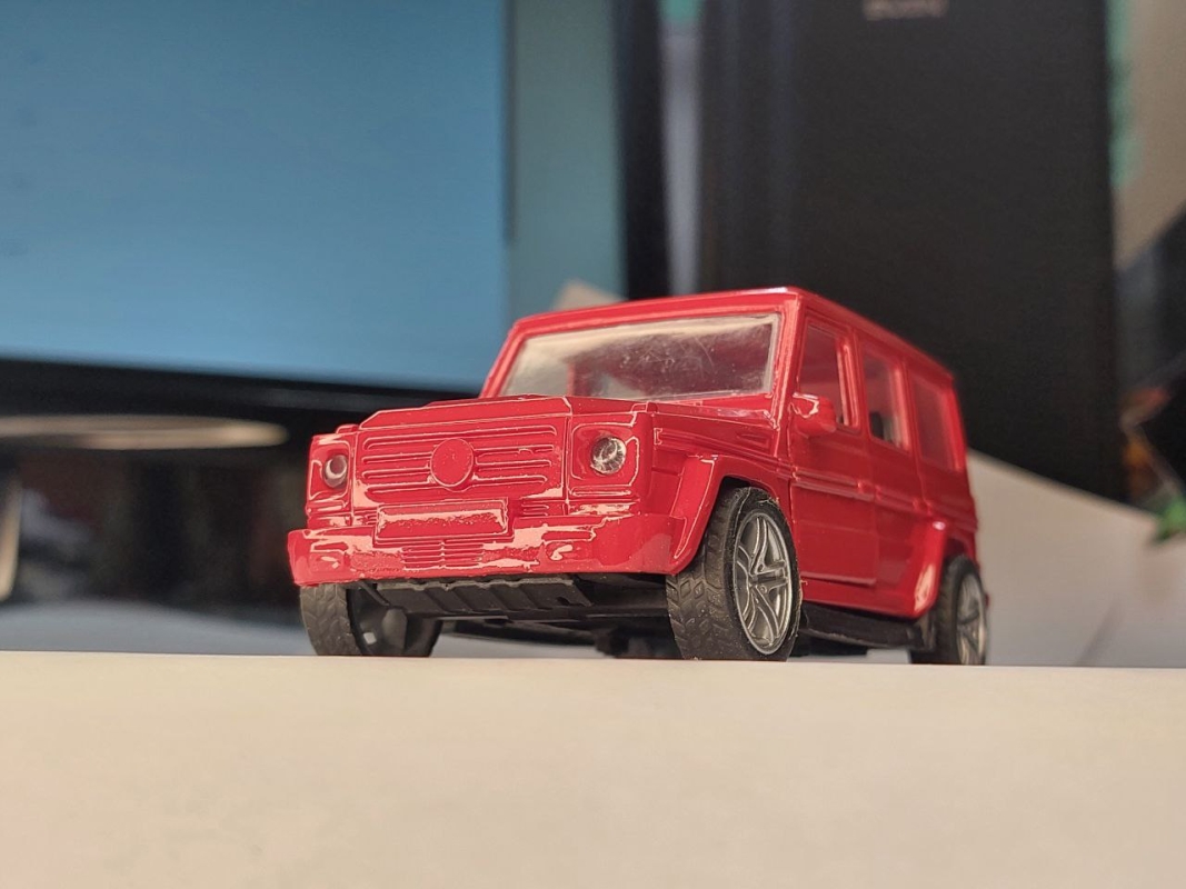 Игрушка машина джип открываются двери