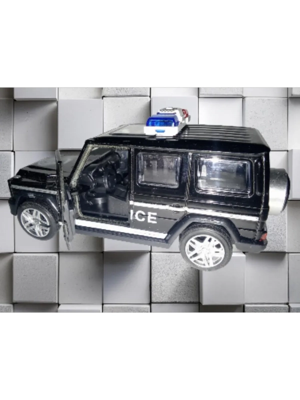 Машинка POLICE инерционная детская 1:32