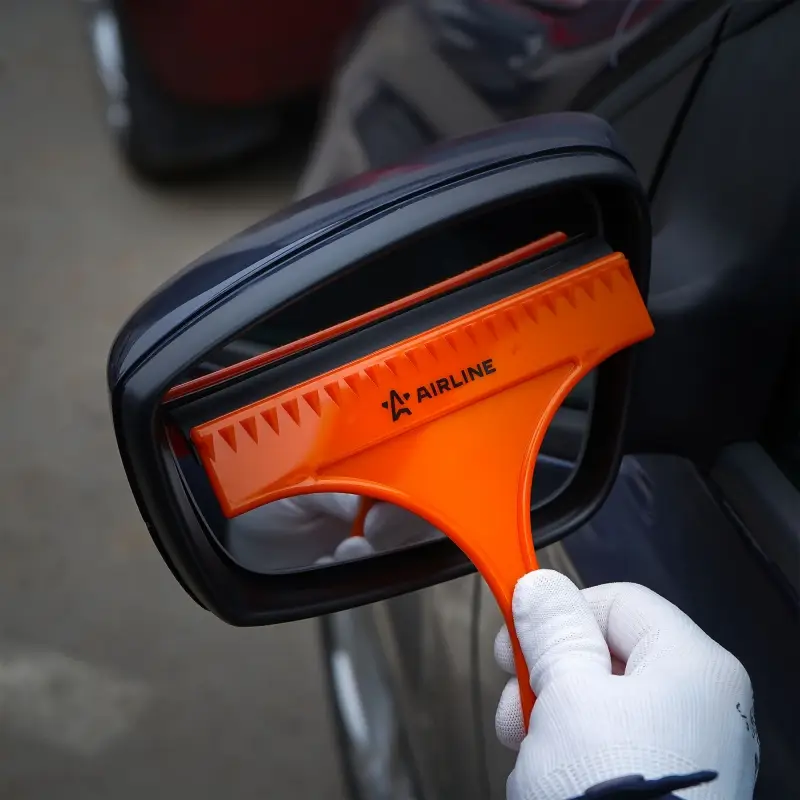 Водосгон с резиновым лезвием со скребком (16 см)