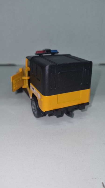 Масштабная модель джипа машины детской