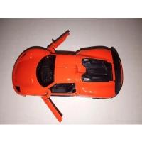 Машина игрушка спортивная