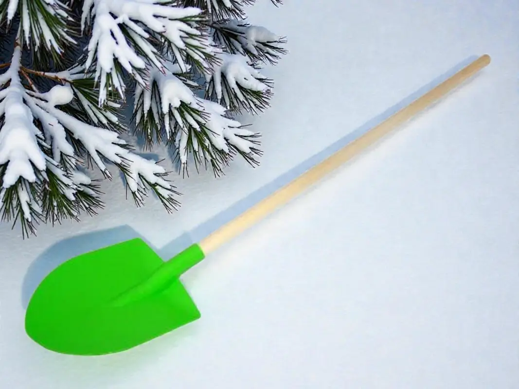 Лопата детская деревянный черенок