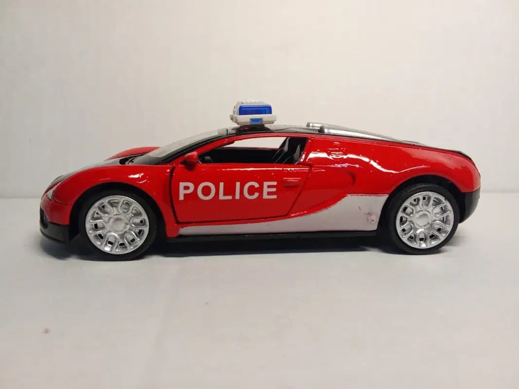 Полицейский спорткар