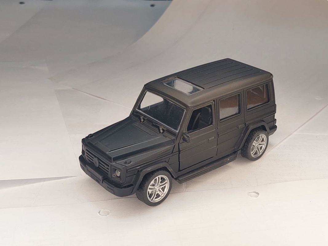 Игрушка машина джип открываются двери