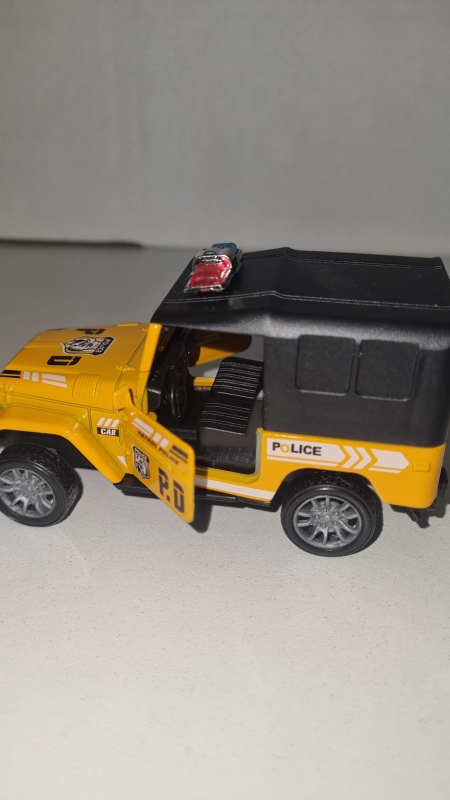 Масштабная модель джипа машины детской