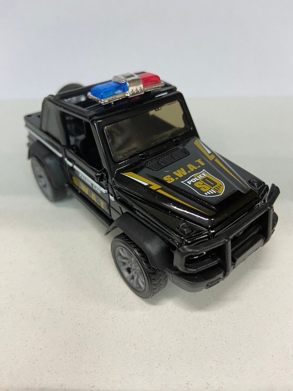 Масштабная модель джипа машины детской