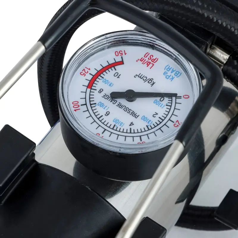 РОКОТ Компрессор автомобильный "Торнадо", 35 л/мин, 90 Вт, 12В, провод 2,7м + переходники