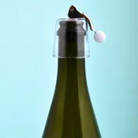 Пробка для бутылки с зажимом Стаканчик