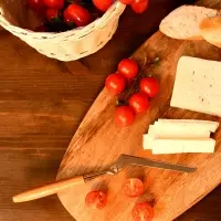 Нож для мягкого сыра Сырная фантазия