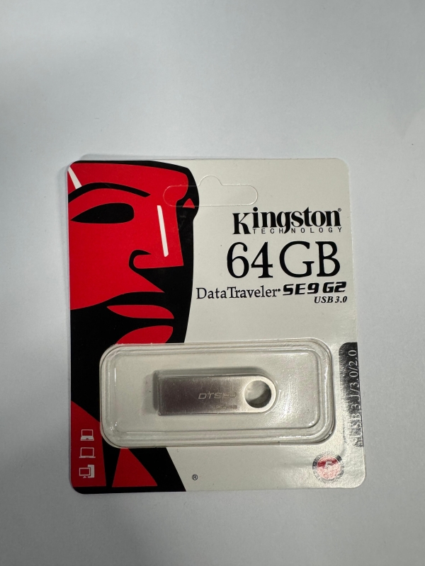 USB Флеш-накопитель 64 ГБ  серебристый