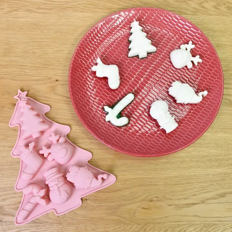 Форма для конфет и льда Елка изобилия (ассортимент)