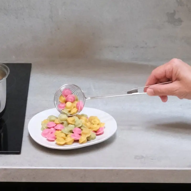 Шумовка Паутинка 27 см