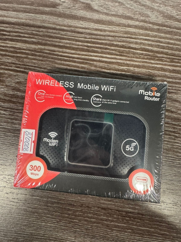 Мобильный Роутер Wi-Fi 4G LTE SIM карманный черный