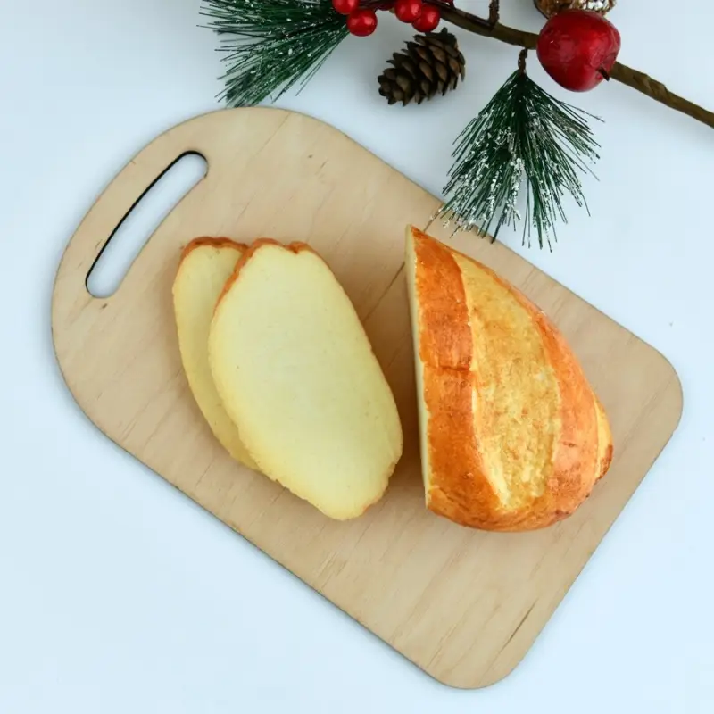 Доска разделочная Новогодний сапожок 29х18 см