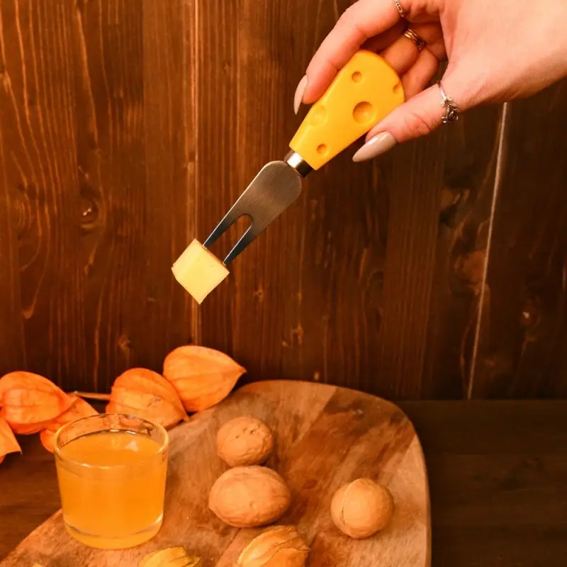 Вилка для сервировки сыра Сырный ломтик