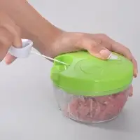 Ручной измельчитель овощей и фруктов Витаминка