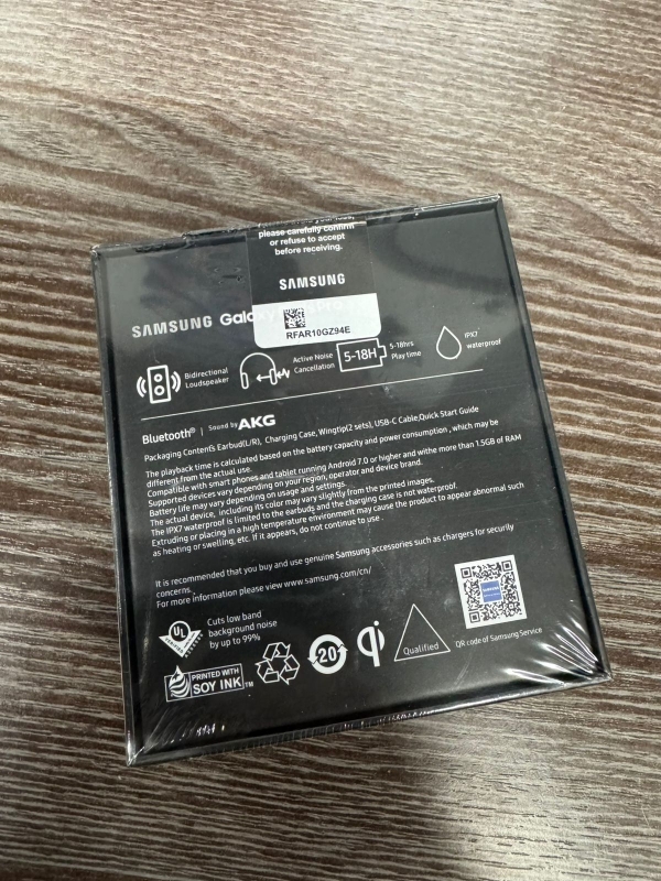 Беспроводные наушники Buds Pro черные