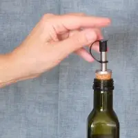 Пробка дозатор с крышкой