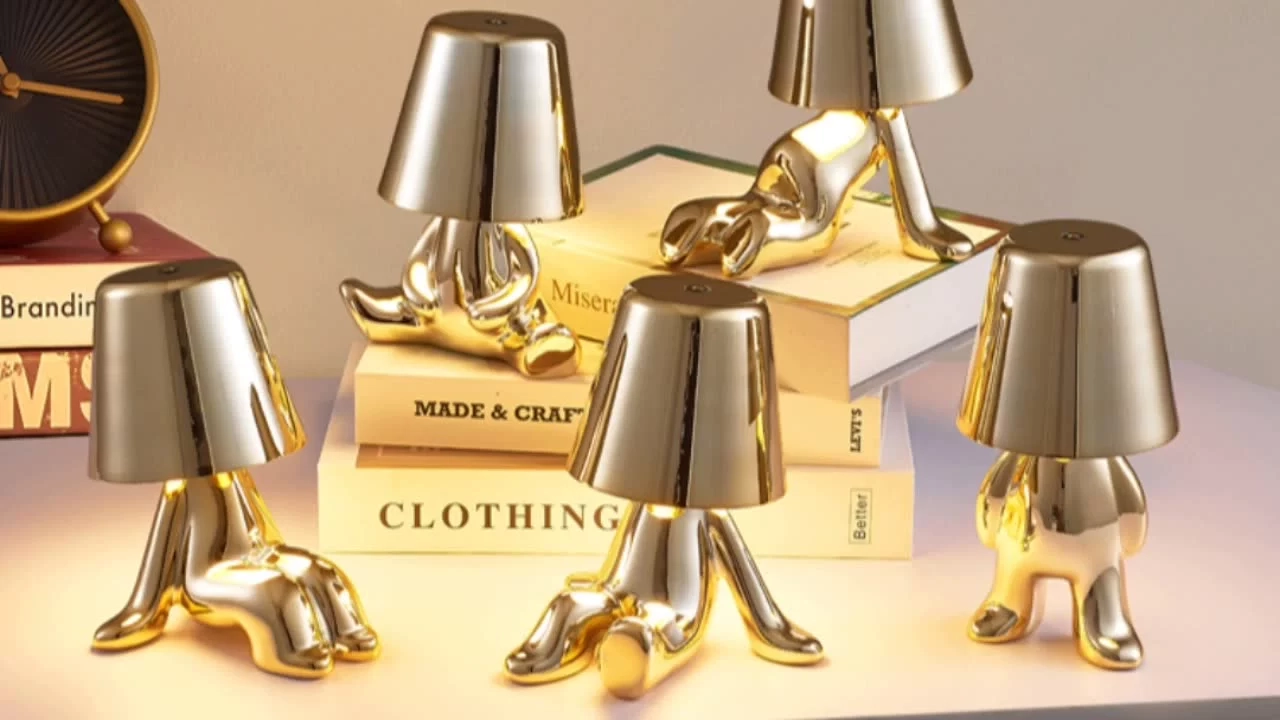 Светильник настольный дизайнерский