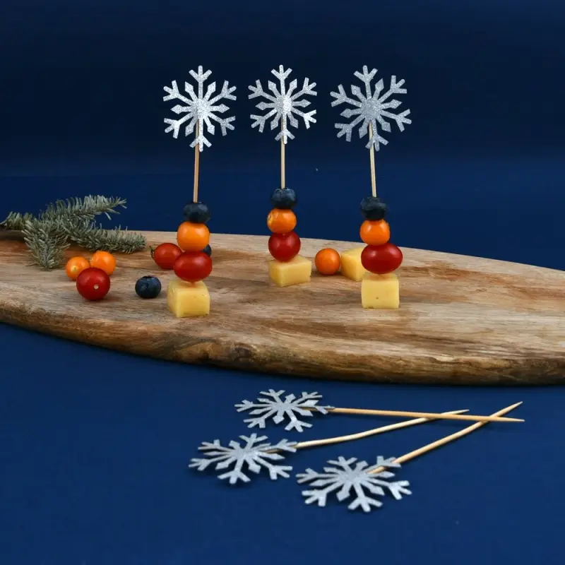 Шпажки для канапе Снежинки 6 шт (ассортимент)