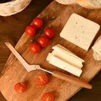 Нож для мягкого сыра Сырная фантазия