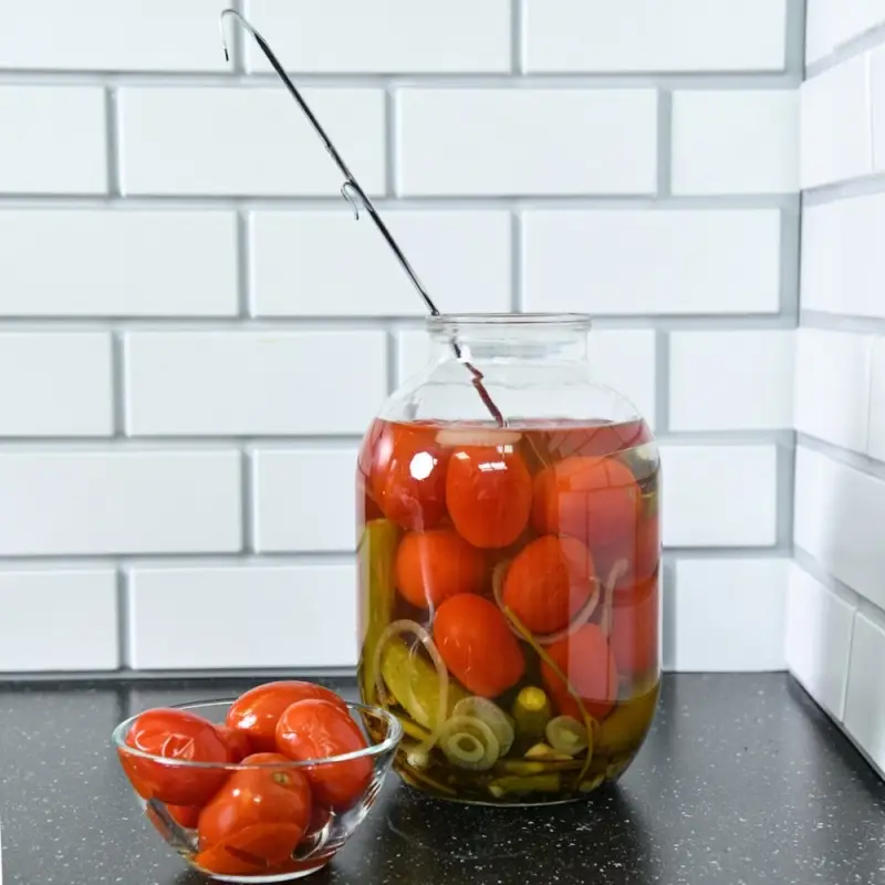 Половник для консервов