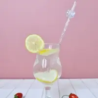 Трубочки для коктейля Бантики 4 шт