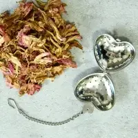 Ситечко для чая Сердце с подставкой