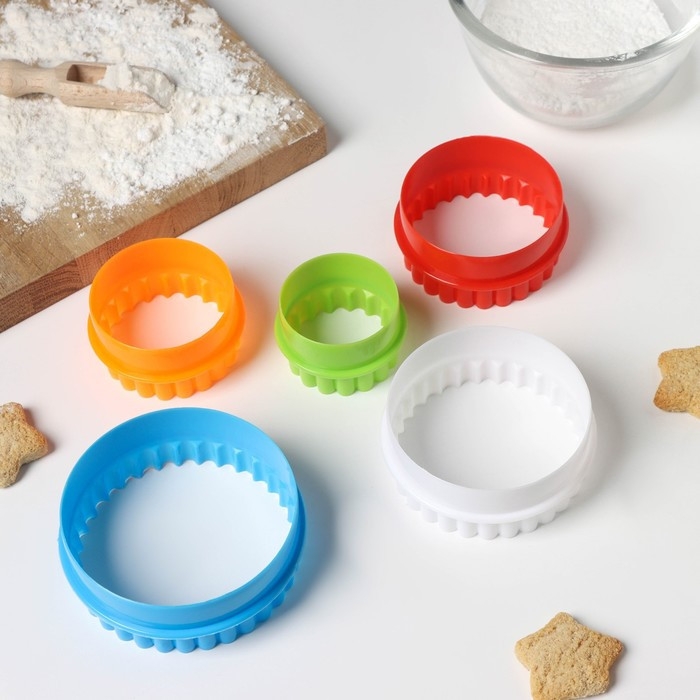 Набор форм для печенья Доляна &laquo;Волна&raquo;, 5 шт, 10&times;10&times;3,5 см, цвет МИКС